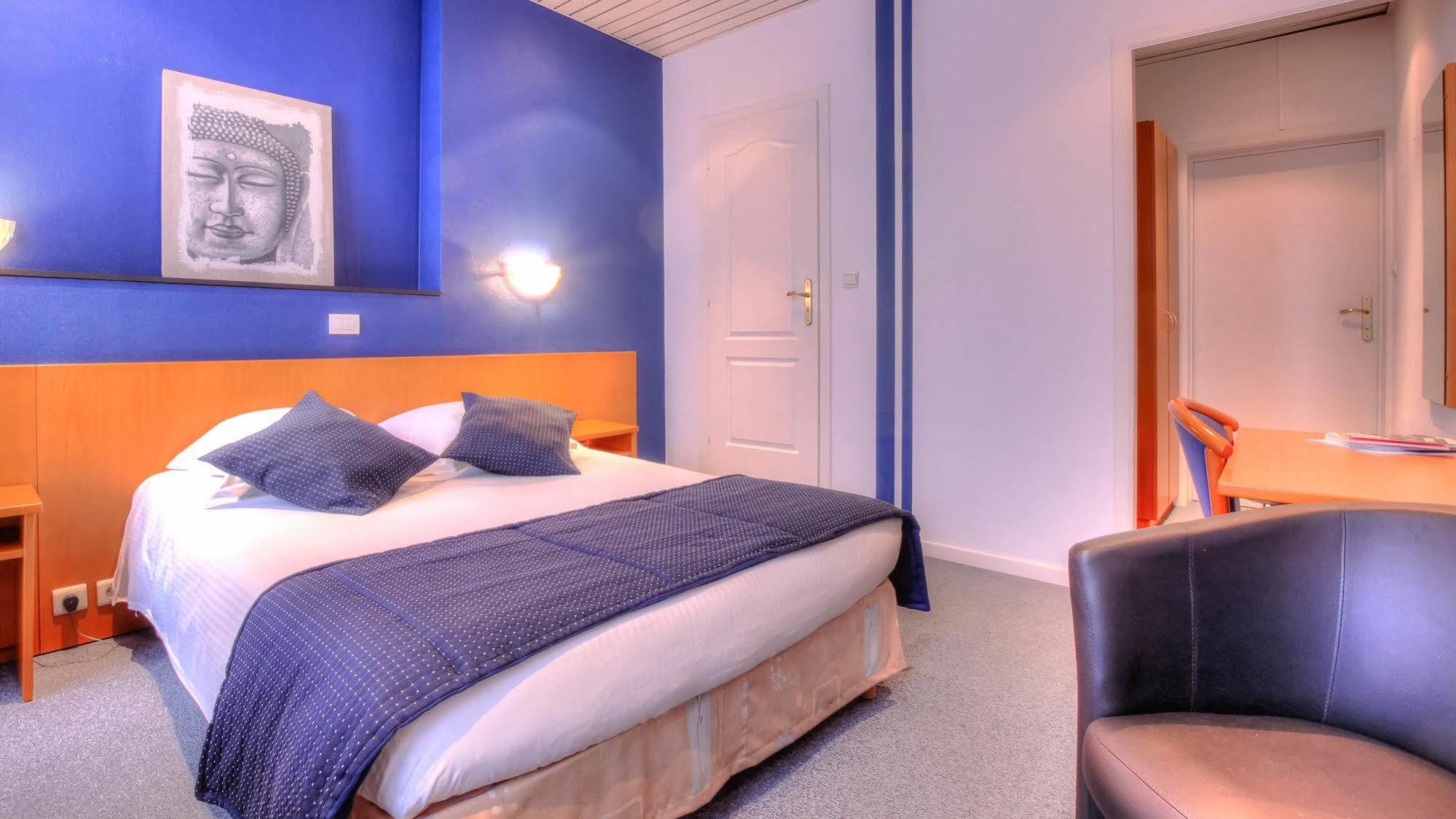 Hotel Le Terminus Mons Bagian luar foto